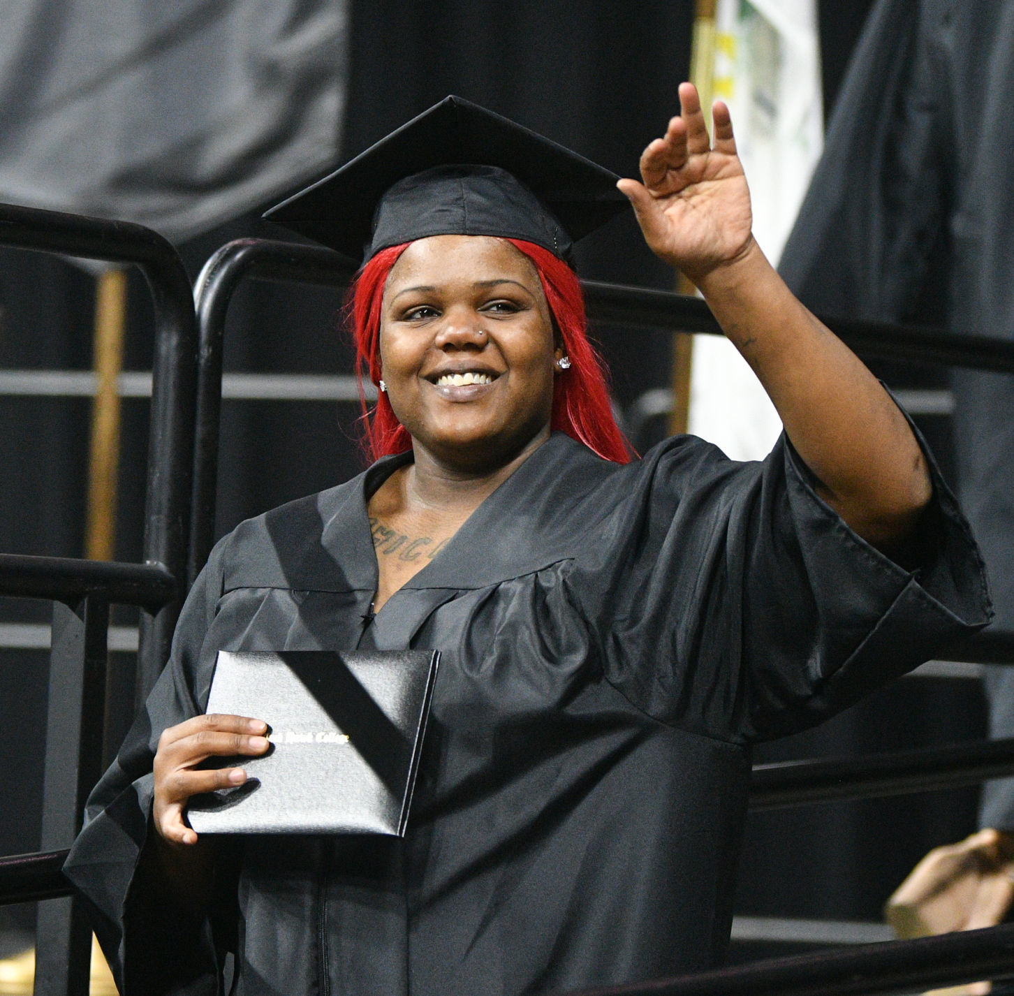 051719-mda-nws-BHCgrad-057a.jpg